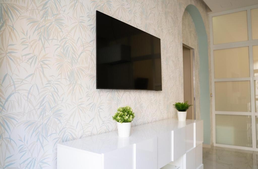 The House Of Evelyn Villa Catania Bagian luar foto