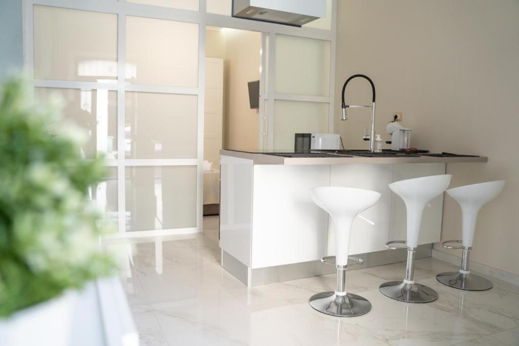 The House Of Evelyn Villa Catania Bagian luar foto
